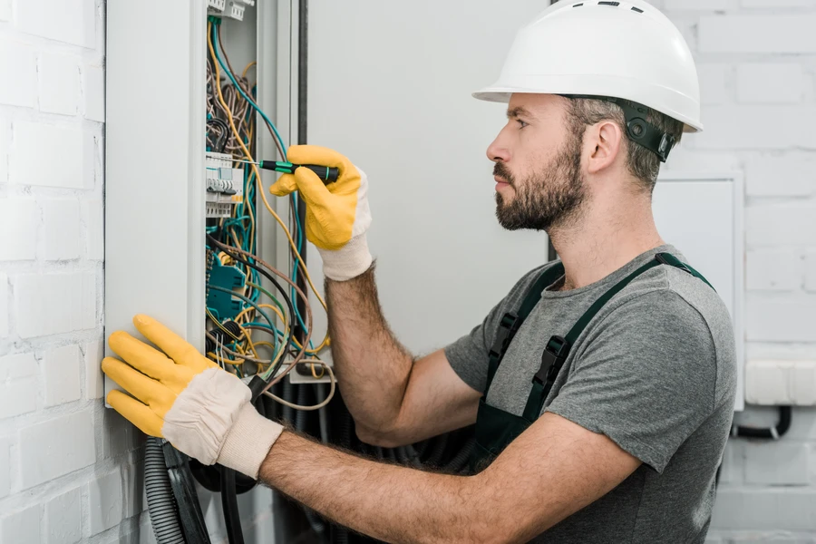 Choosing The Right Wiring And Fixtures For Your Remodel Edinburg, TX