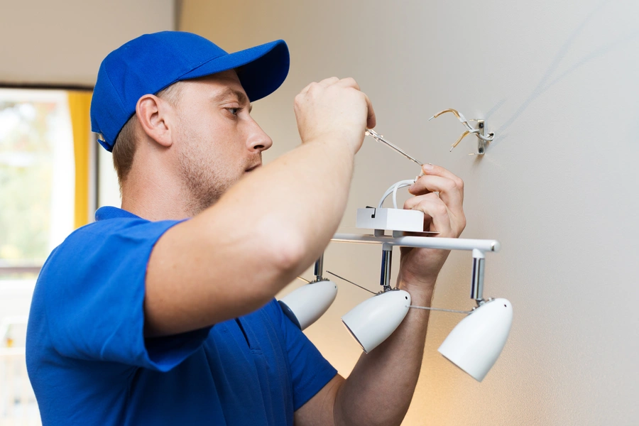 Choosing The Right Wiring And Fixtures For Your Remodel in Edinburg, TX